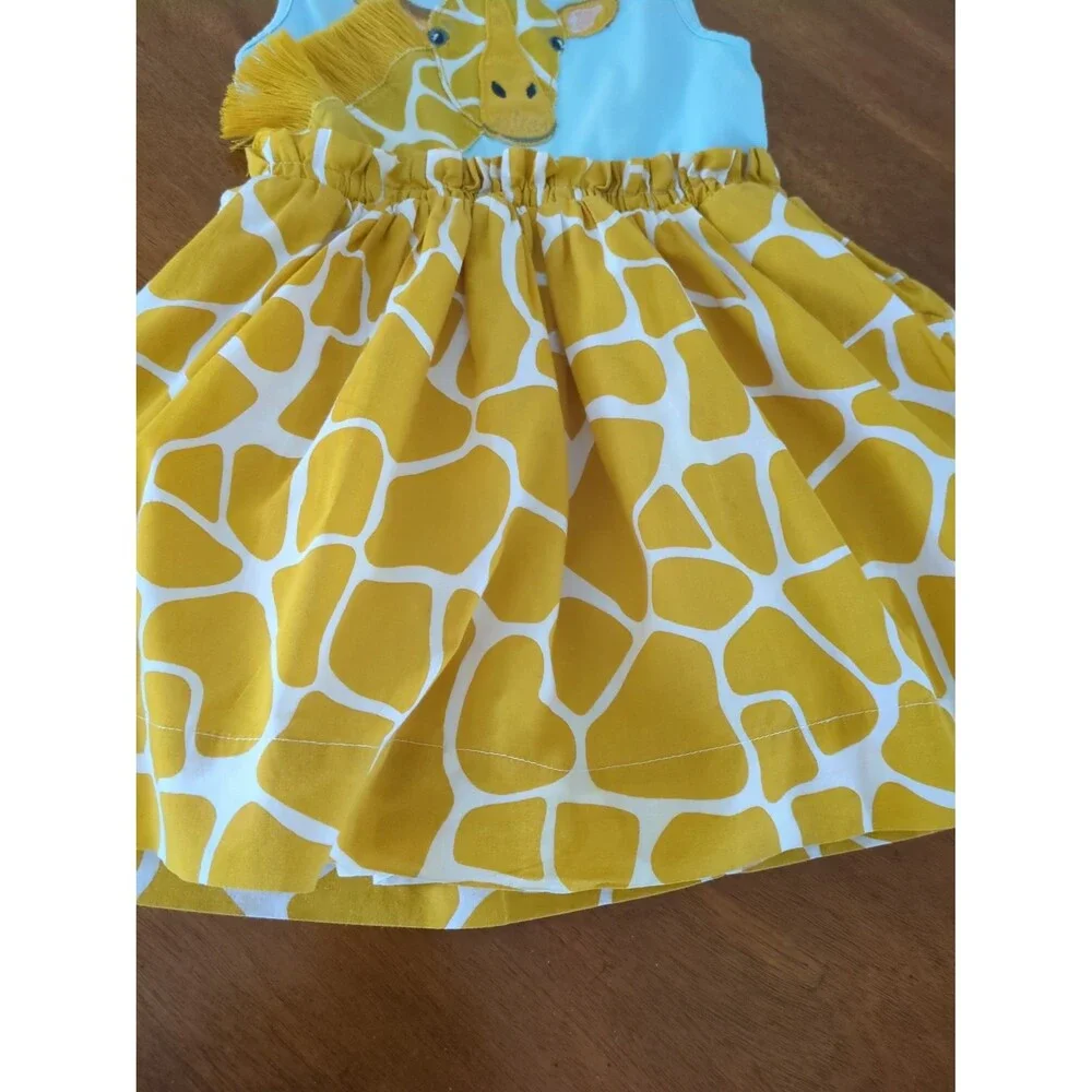 Mini Boden Girls sleeveless giraffe applique Dress size 4/5 GUC